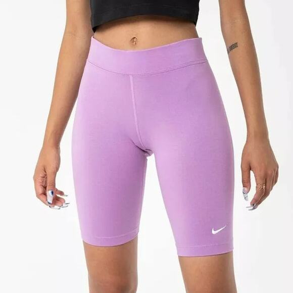 NWT Nike Sportswear Tight Fit Mid-Rise Essential Bike Shorts Purple Women's XXS - Picture 1 of 6